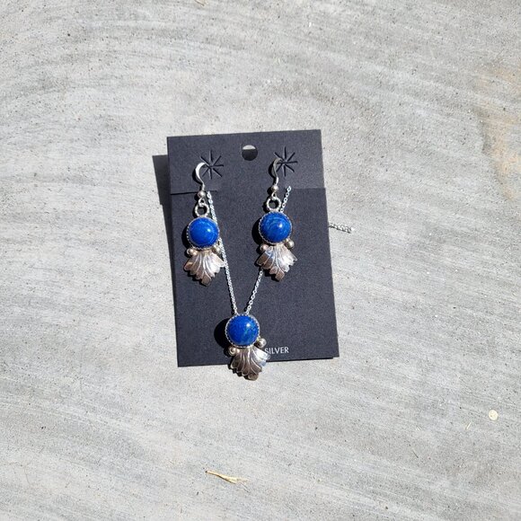 Handcrafted Zuni Lapis Lazuli Necklace and Earrings Set Sterling Silver Jewelry - Picture 4 of 12